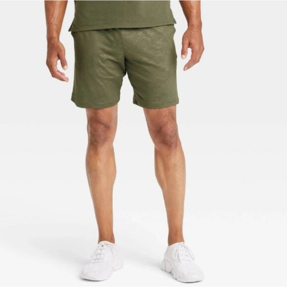 all in motion Other - [B9] Men's Camo Training Shorts 8.5", Size Small